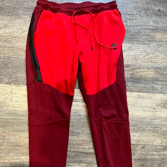 Nike joggers authentic size large - Picture 2 of 3